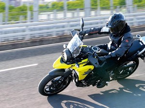 Sudah Pernah Lihat V-Strom 250 Dua Silinder Belum? Ini Model Terbarunya
