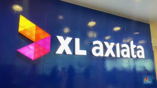 Warga RI Diminta Pakai eSIM, Bos XL Axiata Buka Suara Bilang Begini