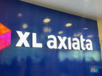 Warga RI Diminta Pakai eSIM, Bos XL Axiata Buka Suara Bilang Begini
