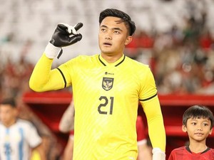 Ernando..Ernando..Momen Suporter Timnas Semangati Kiper Andalan Garuda