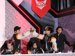 Jadwal MPL ID S13 Hari Ini: Aura Vs RRQ Hoshi