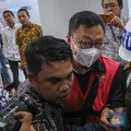 Kakak Adik Jadi Tersangka Kasus Timah, Ini Sosok Hendry Lie dan Fandy