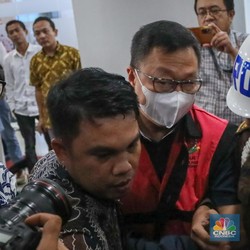 Kakak Adik Jadi Tersangka Kasus Timah, Ini Sosok Hendry Lie dan Fandy