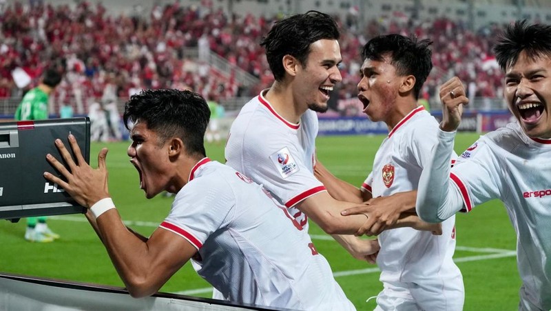 Sejarah tercatat kala Tim Nasional sepak bola Indonesia U-23 berhasil mengalahkan Korea Selatan U-23 di babak perempat final Piala Asia U-23 di Stadion Abdullah bin Khalifa, Doha, Qatar, Jumat (26/4/2024). (Dok. AFC)