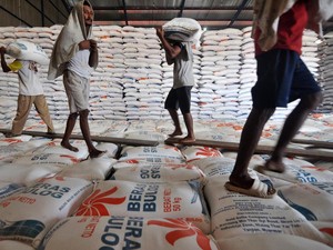 Stok Beras 1,6 Juta Ton, Diklaim Tertinggi dalam 4 Tahun