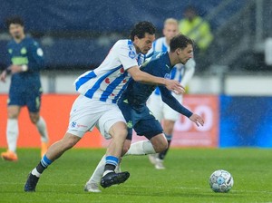 Indonesian Abroad: Thom Haye Main, Heerenveen Digulung PSV 0-8