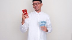 Hukum Membayar Zakat Fitrah Secara Online, Apakah Sah?