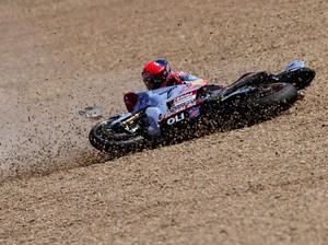 Momen 9 Pebalap Crash di Sprint Race MotoGP Spanyol, Jorge Martin Juara