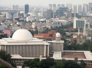 Masjid Istiqlal Sediakan Lahan Parkir bagi Jemaat Katedral Saat Misa Natal