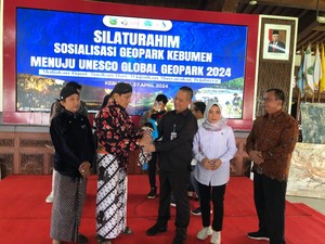 Bupati Minta Promosi Geopark Kebumen Digencarkan