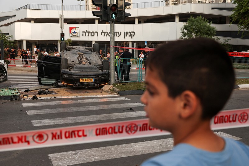 Menteri Keamanan Nasional Israel, Itamar Ben-Gvir, mengalami kecelakaan mobil dan dilarikan ke rumah sakit. Ben-Gvir celaka gara-gara menerobos lampu merah. (REUTERS/Tomer Appelbaum) Menteri Keamanan Nasional Israel, Itamar Ben-Gvir, mengalami kecelakaan mobil dan dilarikan ke rumah sakit. Ben-Gvir celaka gara-gara menerobos lampu merah. (REUTERS/Tomer Appelbaum)