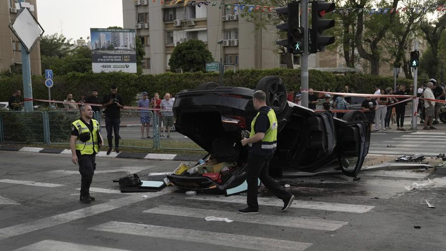 Menteri Keamanan Nasional Israel, Itamar Ben-Gvir, mengalami kecelakaan mobil dan dilarikan ke rumah sakit. Ben-Gvir celaka gara-gara menerobos lampu merah. (REUTERS/Tomer Appelbaum)