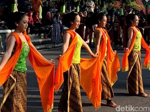 Keanggunan Tari Gambyong-Marion Jola Promosikan Keindahan NTT