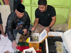 Gempar Temuan 30 Kg Sabu Dalam Kemasan Snack Durian di Pelabuhan Barru