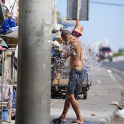 Gelombang Panas Makin Ngeri, Eropa Beri Tanda Suhu Bahaya