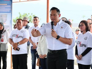 AHY soal Erupsi Gunung Ruang: Sekitar 300 KK Akan Direlokasi