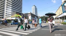 Cuaca Jakarta Menyengat, Waspada Aktivitas di Luar Ruang