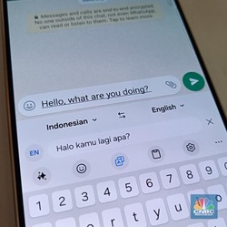 WhatsApp Bisa Terjemahkan Telepon dan Chat Bahasa Asing, Khusus HP Ini