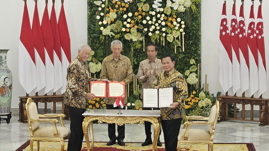 Jokowi, Prabowo, dan PM Singapura