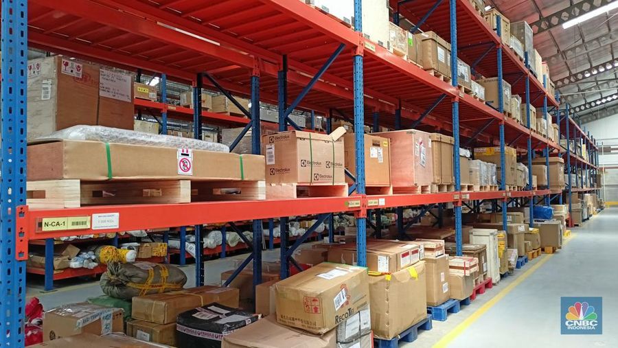 Kunjungan ke kantor DHL. (CNBC Indonesia/Ferry Sandi)