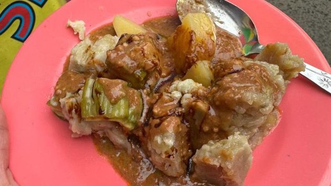 Cara Membedakan Siomay Ikan Tenggiri dan Siomay Ikan Sapu-Sapu