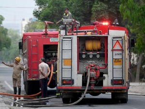 Pilu 15 Orang Tewas dalam Kebakaran Hotel di India