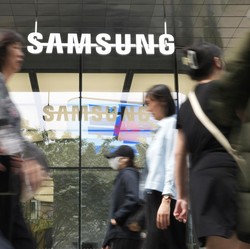 HP Lipat Tiga Samsung Rilis di 2025, Cek Bocoran Terbaru