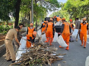 Heboh Kondom Berserakan di RTH Jakbar, Camat Usul Dibuat Jogging Track