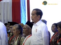 Sambil Puji AHY, Jokowi Titip Pesan ke Prabowo Bereskan Masalah Ini