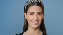 Potret Cantik Putri Yordania Ultah ke-30, Pakai Tiara dengan Tulisan Arab