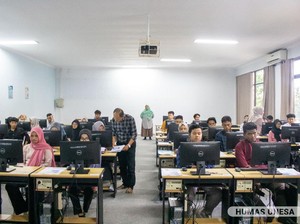 Hari Pertama UTBK di Unesa, 68 Peserta Absen