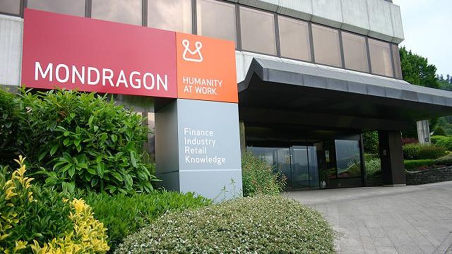 Kantor pusat Mondragon Corporation (Dok: Flickr)