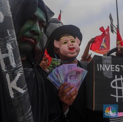 Gelombang Massa Buruh Kepung Patung Kuda, Bawa Tuntutan Ini