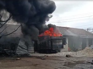 Gudang BBM Ilegal di Lampung Selatan Kebakaran, Penyebab Diselidiki