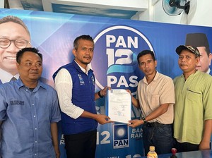 Rektor UNM Husain Syam Daftar Pilgub Sulbar Lewat 3 Parpol