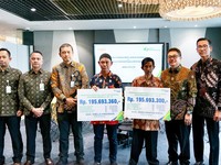 BPJS Ketenagakerjaan Serahkan Santunan ke Karyawan BTPN Syariah