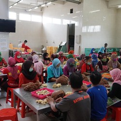 Aktivitas Manufaktur RI Melambat Tapi Masih Ekspansif