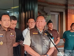 Kejati OTT Bendesa Adat di Bali Terkait Pemerasan Jual Beli Tanah Rp 10 Miliar