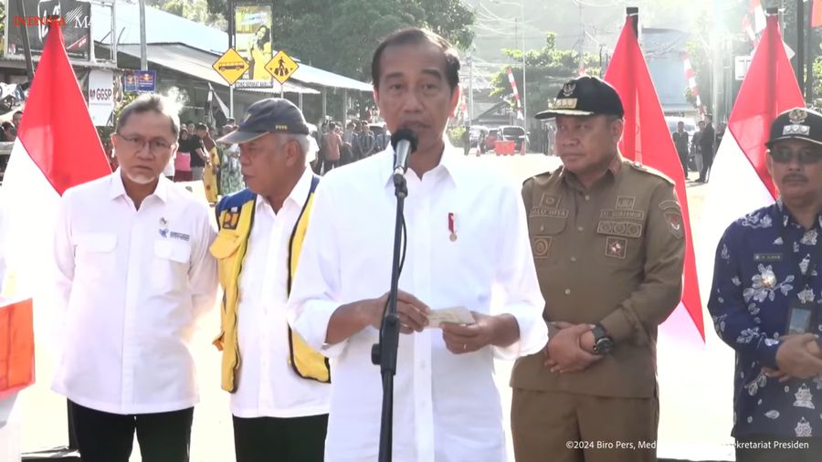 Presiden Jokowi Resmikan Inpres Jalan Daerah di NTB, 2 Mei 2024
