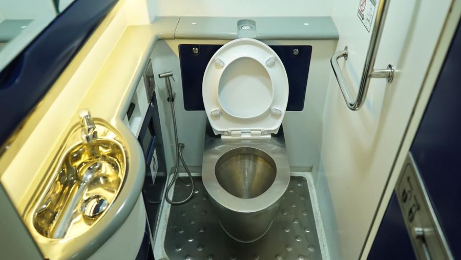 Tampilan terbaru toilet kereta api yang ramah lingkungan/Dok: KAI