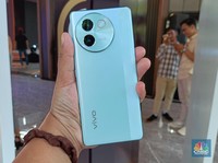 Harga Vivo V30e di Indonesia, Cek Spesifikasi HP China Baterai Jumbo