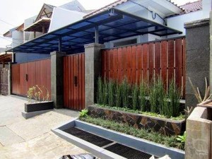 5 Inspirasi Model Pagar yang Kekinian dan Estetik Sesuai Desain Rumah