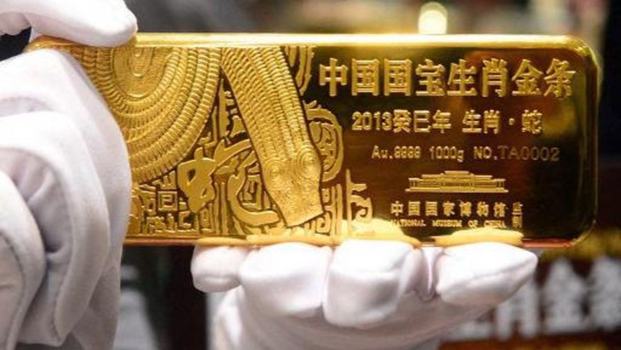 Ilustrasi emas China. (AFP)