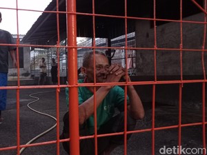 Cerita Dadang Pemburu ODGJ Temukan Kebahagiaan
