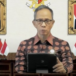 Punya Senjata Lain, OJK Gak Keluarin Aturan Restrukturisasi KUR
