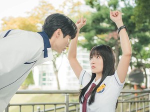 Ending Lovely Runner Masih Jadi Topik Hangat Penonton Drakor
