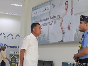 Sidak BIJB, Bey Singgung Kondisi Bandara yang Sepi