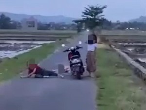 Viral 3 Pelajar Perempuan Mabuk di Tengah Jalan Persawahan Blitar