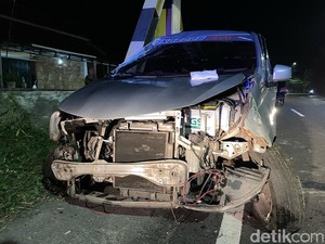 Mobil Vs Motor di Jalan Wates-Purworejo Kulon Progo