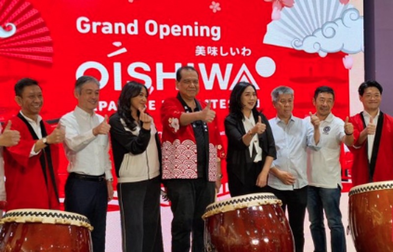 Grand opening Oishiwa di Transmart Central Park, Jakarta, Sabtu (4/5/2024). (CNBC Indonesia/Serliana) Grand opening Oishiwa di Transmart Central Park, Jakarta, Sabtu (4/5/2024). (CNBC Indonesia/Serliana)
